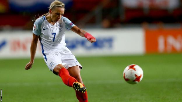 Jordan Nobbs contra Holanda en la Eurocopa 2017