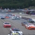 Video de gran accidente de Ambetter Health 200 16 accidente automovilístico Accidente de la serie Xfinity de NASCAR en New Hampshire The Big one en New Hampshire Big One en Loudon