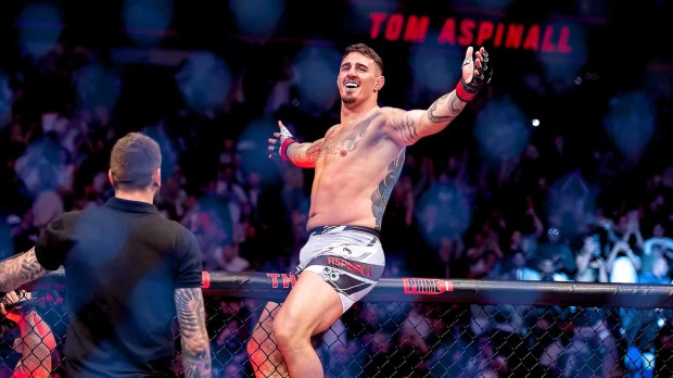 ¡Nocaut de UFC en Londres!  Mira a Tom Aspinall destrozar a Marcin Tybura