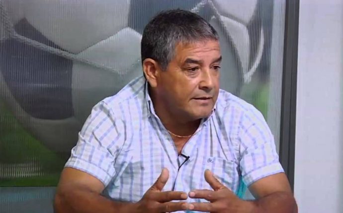 "Se agrandó y ahí se echó": Héctor Chico Hoffens criticó bajo rendimiento de Lucas Assadi - Te Caché!