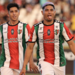 Palestino venció por goleada a un ya descendido Curicó Unido