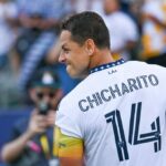 Chicharito no juega un partido oficial desde junio del 2023; su debut con Chivas tendrá que esperar