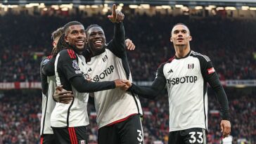 El gol de Alex Iwobi en el tiempo añadido condenó al Man United a su primera derrota liguera de 2024