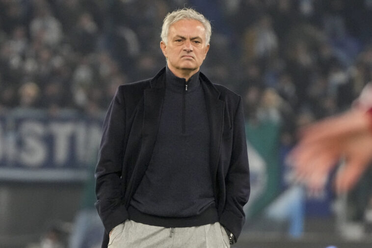 Mourinho dio una respuesta contundente ante los rumores de su regreso al Man Utd