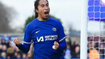 Mayra Ramírez marca su primer golazo en Inglaterra: de taco puso a ganar al Chelsea