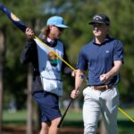 MYRTLE BEACH, CAROLINA DEL SUR - 11 DE MAYO: Blades Brown de los Estados Unidos sale del décimo green durante la tercera ronda del Myrtle Beach Classic en Dunes Golf & Beach Club el 11 de mayo de 2024 en Myrtle Beach, Carolina del Sur.  (Foto de Raj Mehta/Getty Images)