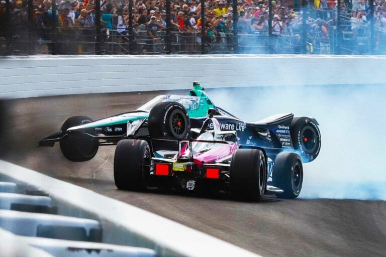 Accidente de Tom Blomqvist y Marco Andretti - Indy 500 - Indycar Series - 108ª edición de las 500 Millas de Indianápolis - Domingo_ 26 de mayo_ 2024 (1)