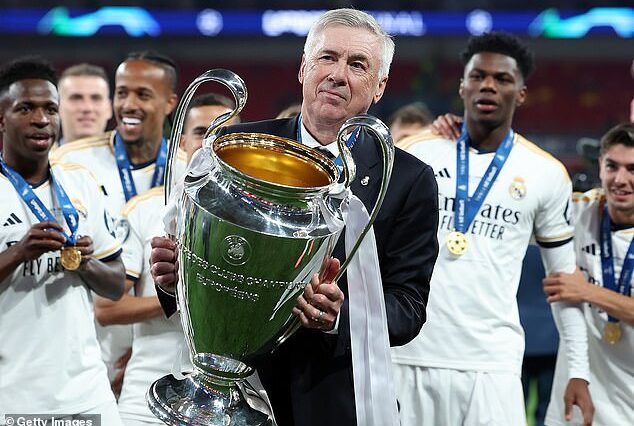 Carlo Ancelotti levantó su quinta Liga de Campeones como entrenador cuando el Real Madrid venció al Borussia Dortmund.