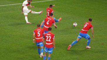 EURO 2024 - Vídeo: Calhanoglu adelanta a Türkiye ante la República Checa - Football Italia