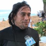 El legendario surfista y salvavidas de North Shore, Tamayo Perry (49), murió en un ataque de tiburón en el lado NE de Oahu al mediodía del domingo...