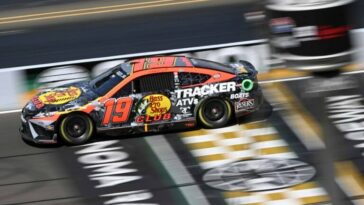 Martin Truex Jr gana - Sonoma Raceway - NASCAR Cup Series