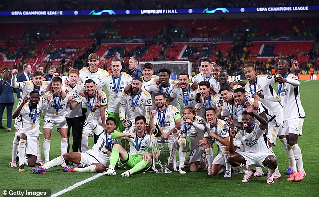 El Real Madrid se coronó campeón de Europa por decimoquinta vez el sábado, un récord