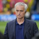 José Mourinho cree que Vinicius Jr tuvo la suerte de escaparse sin segunda tarjeta amarilla en la final de la Champions