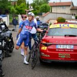 La quinta etapa del Critérium du Dauphiné neutralizada sin ganador tras una mega caída