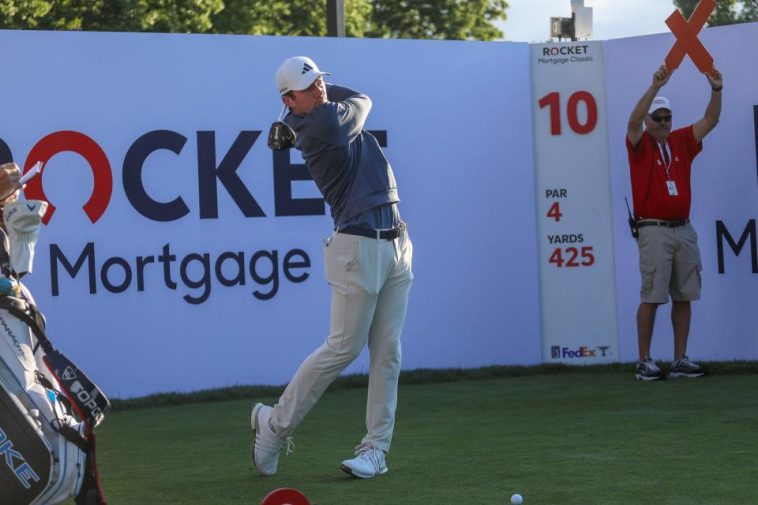 Nick Dunlap, que está en la pelea por el Rocket Mortgage, admite que la vida en el PGA Tour es "un poco solitaria"