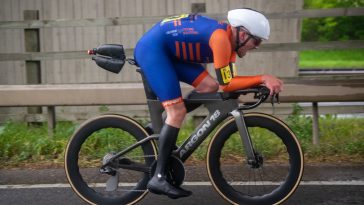 No habrá celebraciones, dice el nuevo campeón de contrarreloj en bicicleta de carretera después de que una audiencia disciplinaria confirmara su participación