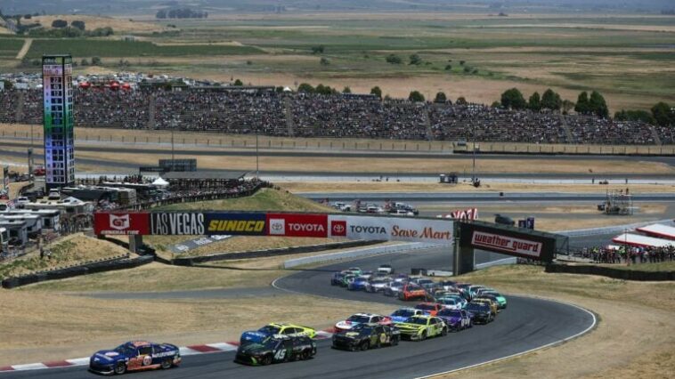 Sonoma Raceway - Serie de la Copa NASCAR (1)