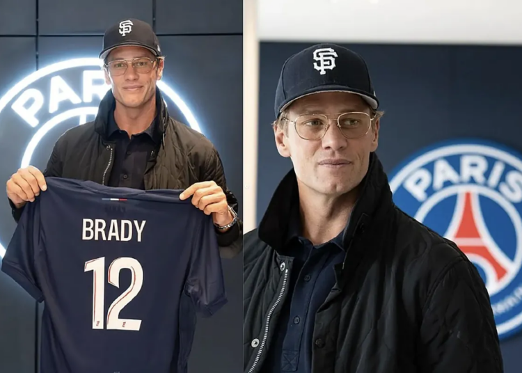 Tom Brady presume su histórica visita al PSG y viste la camiseta de Les Parisiens