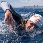 Kristian Blummenfelt entrenamiento de natación en aguas abiertas