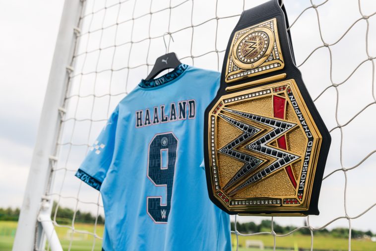 La WWE se ha unido con el Manchester City para una nueva colaboración empresarial