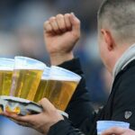 Weniger Alcohol im Beer bei England-Spiel en Gelsenkirchen