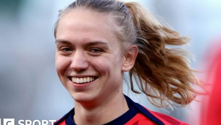 Esme Morgan in England training