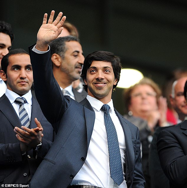 El Manchester City, dirigido por su propietario Sheikh Mansour, ha iniciado acciones legales contra la Premier League