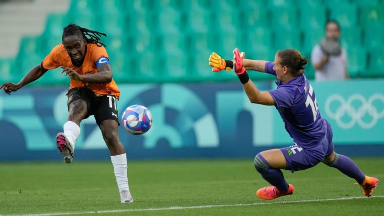 DFB-Frauen kämpfen gegen Sambia ums Viertelfinal