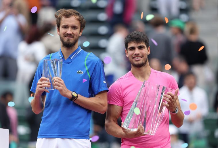 Daniil Medvedev y Carlos Alcaraz