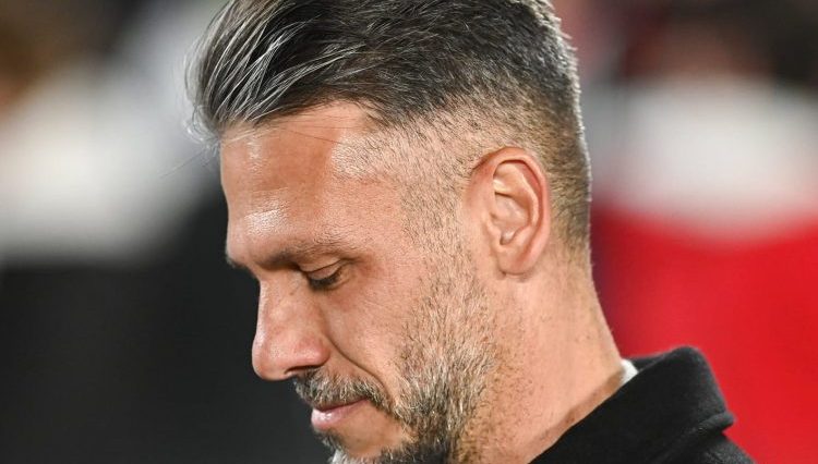 El exjugador del Bayern Martín Demichelis pierde su puesto de entrenador