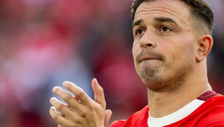 Karriere, ex estrella del Bayern, se une a la selección suiza