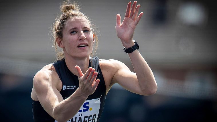 La estrella del Leichtathletik Carolin Schäfer viaja a París