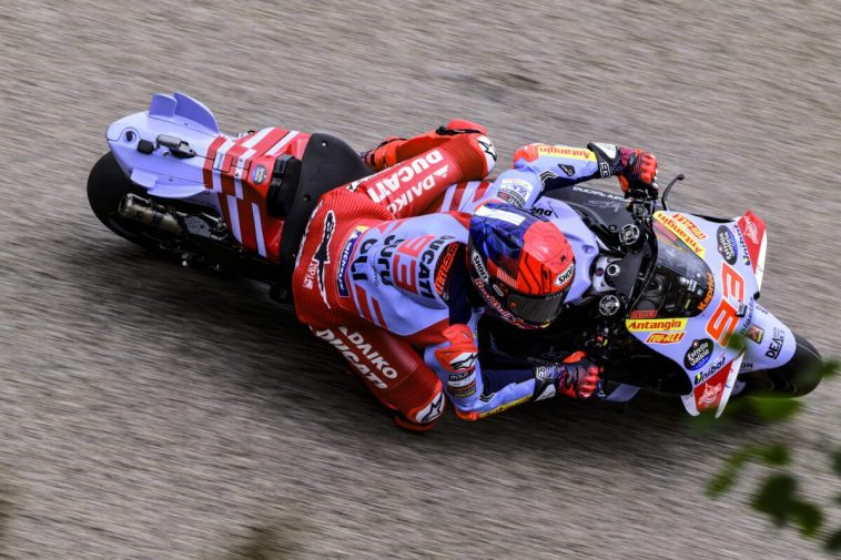 Marc Márquez sufre una fractura en un dedo tras un accidente en los entrenamientos del MotoGP en Alemania | Noticias de BikeSport