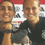 Nutria "Ottienne" – Flauschige Unterstützung für DFB-Frauen