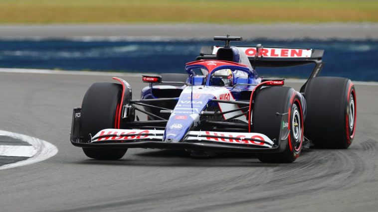Ricciardo buscó un 'agujero' en el monoplaza de RB para explicar su pobre ritmo en el GP de Gran Bretaña