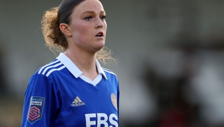 Leicester City make permanent signing of Ruby Mace