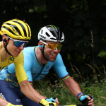 Tadej Pogačar evita el desastre y corre un día más con el maillot amarillo del Tour de Francia