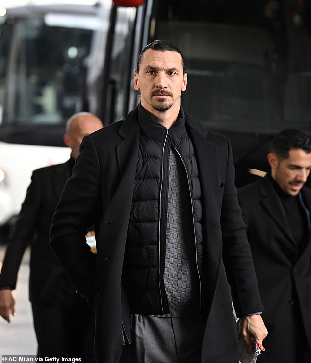 Zlatan Ibrahimovic anunció que un jugador veterano no jugará en el primer equipo del AC Milan para la próxima campaña