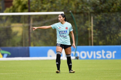 Ángela Barón fue confirmada en el Racing Louisville FC: llega desde Atlético Nacional | Colombianos en el Exterior