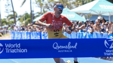 Antonio Benito López y Charlene Clavel Campeones del Mundo de Larga Distancia - Triatlón Hoy