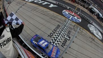 Denny Hamlin recibe una sorprendente sanción de L2 por el motor de Bristol