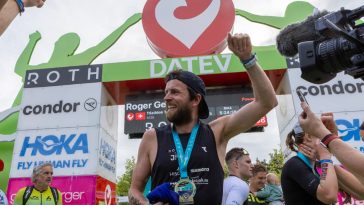 Crédito de la fotografía de la llegada del Jonas Deichmann al Challenge Roth 2024: Challenge Roth