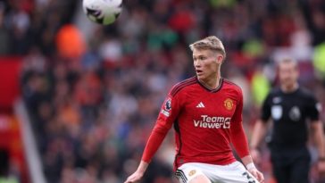 El acuerdo con Fulham le da un impulso al Napoli en busca de McTominay del Man United - Football Italia