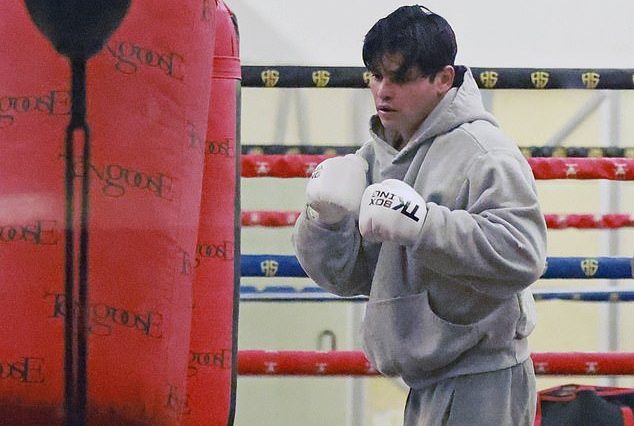 El boxeador Ryan García fue visto nuevamente en el gimnasio entrenando luego de sus suspensiones este año