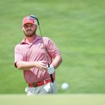 El entrenador asistente de la Universidad de Wisconsin, Ross Thomson, que aparece aquí compitiendo en el Wisconsin State Amateur el 18 de julio, tomó la delantera en la primera ronda del Wisconsin State Open 2024 el 19 de agosto en Minocqua Country Club.