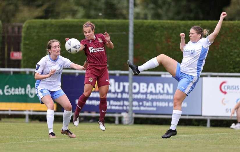 Northampton Town v Worcester City - Liga Nacional Femenina FA División Uno Midlands