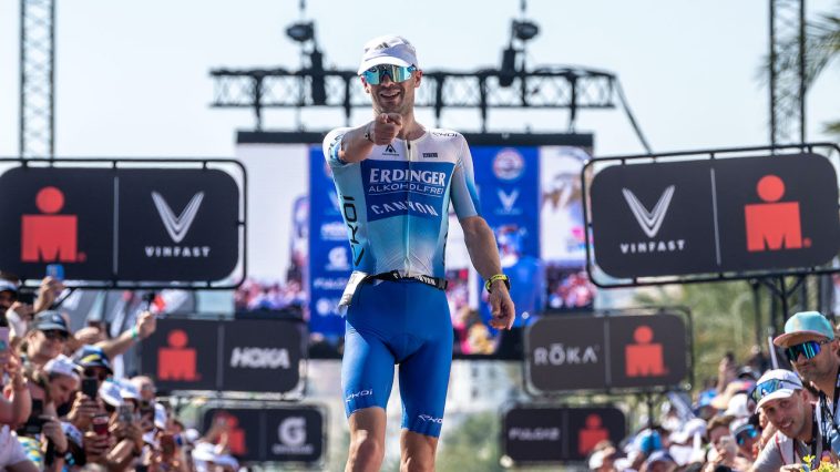 Patrick Lange Campeonato del Mundo IRONMAN 2023 Bonita celebración en la línea de meta