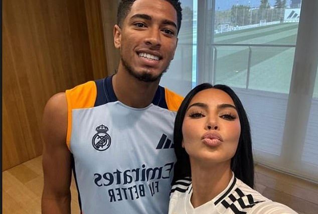 Jude Bellingham posó para una selfie con Kim Kardashian antes de publicarla en Instagram