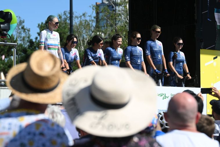 "La gente puede pensar lo que quiera": las mujeres de la ciudad de Tashkent responden a las críticas después de que cuatro ciclistas abandonaran el Tour de France Femmes