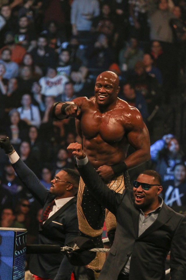 Bobby Lashley se sometió a una cirugía después de una lesión que sufrió en mayo